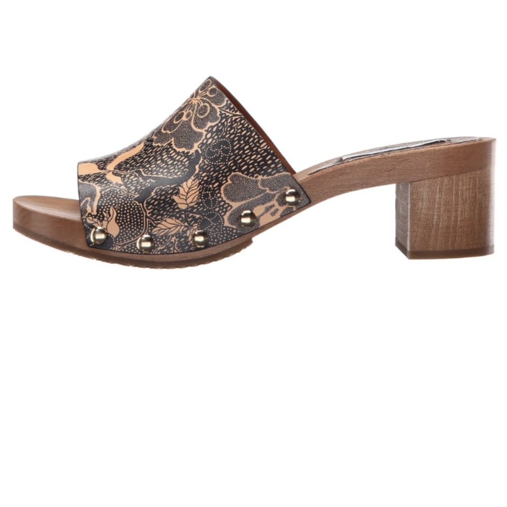 Diane Von Furstenberg 10 Floral Manning Mule Heel